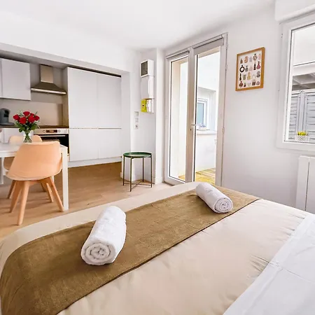 公寓 Douillet, Calme Et Proche Du Centre-ville 兰斯